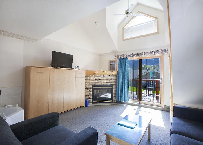 Waterton Glacier Suites