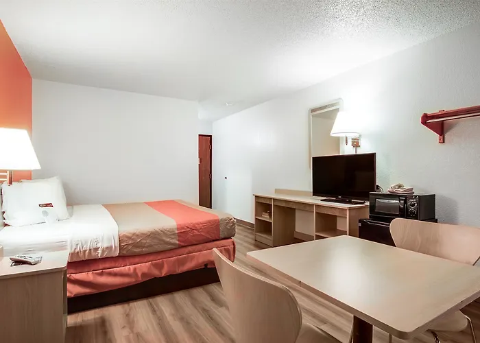 Motel 6-Colby, Ks