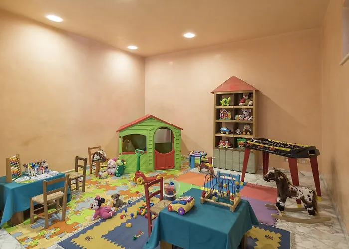 Hotel Miralaghi Family & Sport