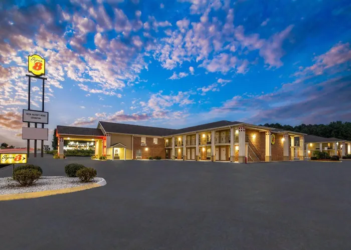 Super 8 By Wyndham Covington