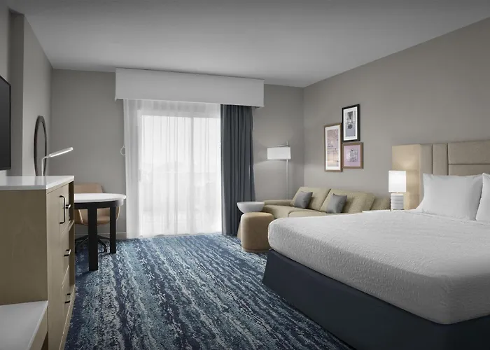 Hampton Inn & Suites Ocean City Bayfront-Convention Center