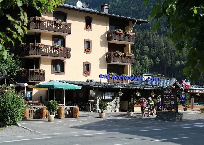 Chris-Tal Hotel