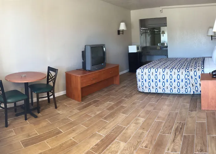 Surestay Hotel By Best Western Oklahoma City West