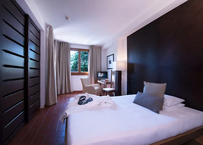 Cdh Hotel Radda
