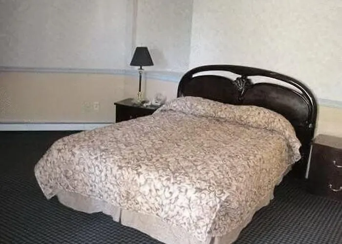 The Parsippany Inn And Suites