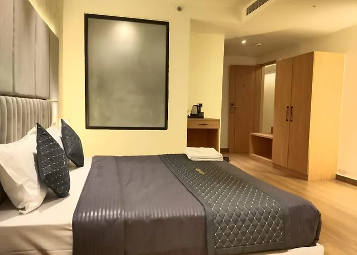 Hotel Imperia Grand
