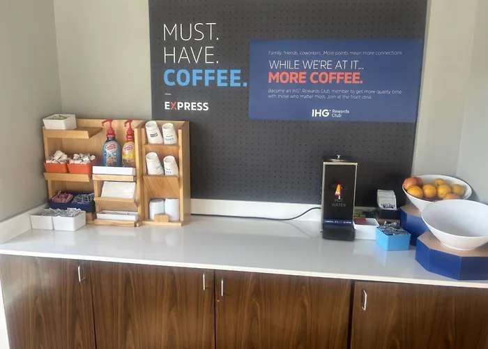 Holiday Inn Express And Suites N Myrtle Beach Little River