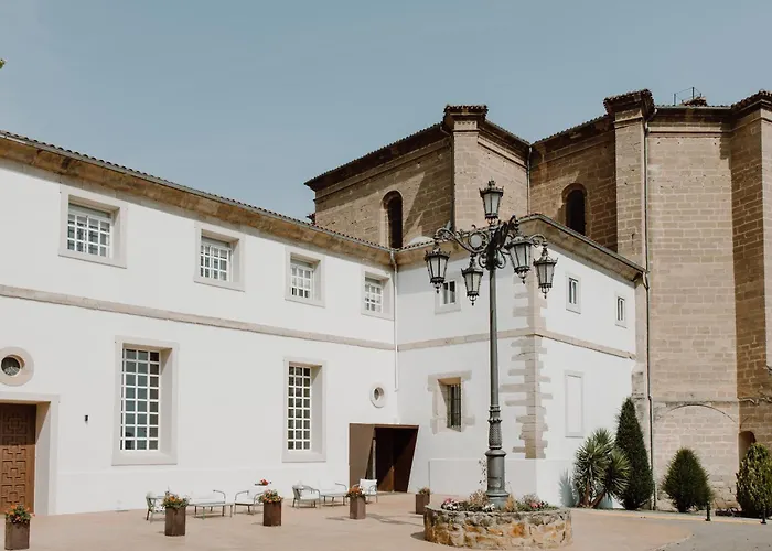 Hotel Convento De Miranda