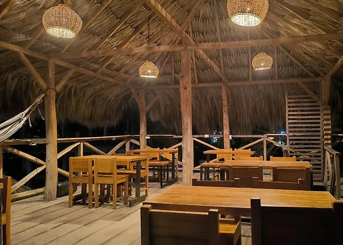 Hostal Paraiso Beach
