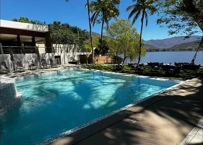 Chiijaj Hotel & Club De Laguna
