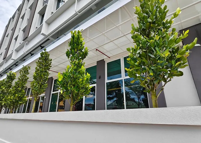 Hotel Warisan