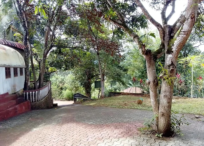 White House Holiday Resort