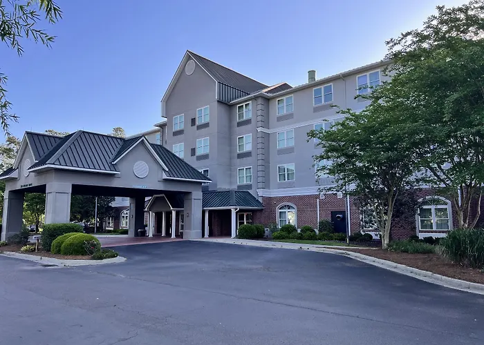 Spark By Hilton Summerville