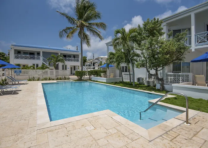 Shoal Bay Villas