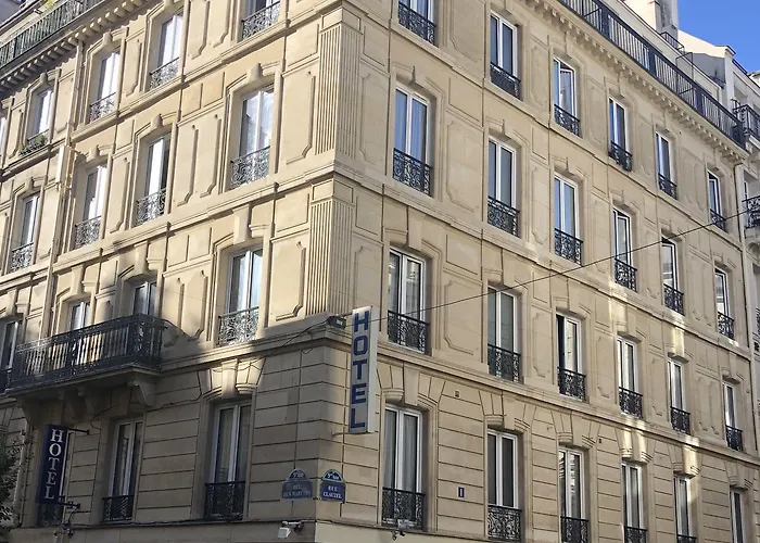 Hotel Clauzel Paris