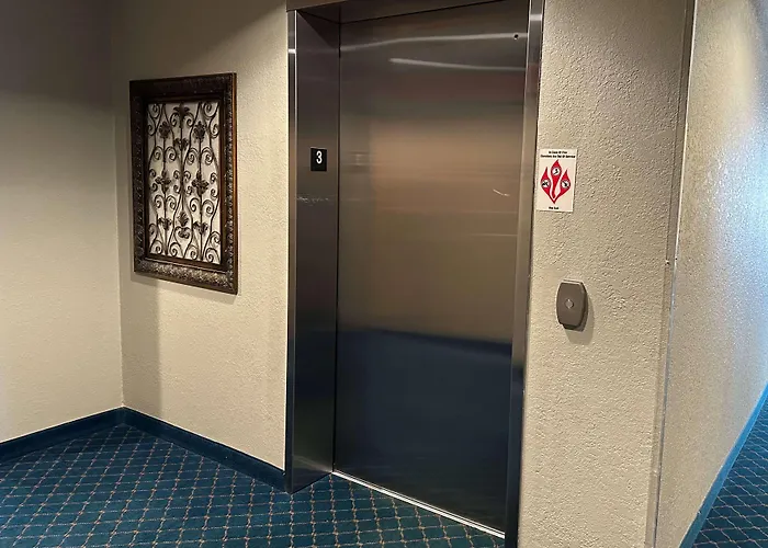 Microtel Inn & Suites Tomah