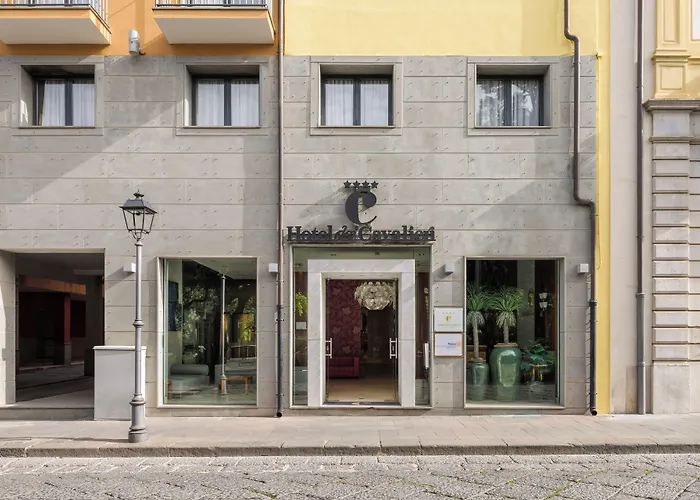Hotel Dei Cavalieri Caserta - La Reggia
