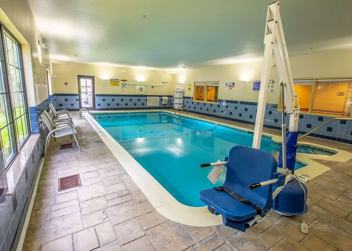 Hampton Inn Hadley-Amherst Area