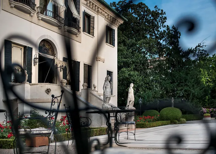 Villa Franceschi Hotel&Resort