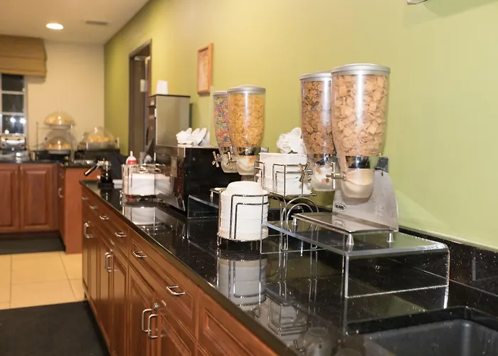 Sleep Inn & Suites Pleasant Hill - Des Moines