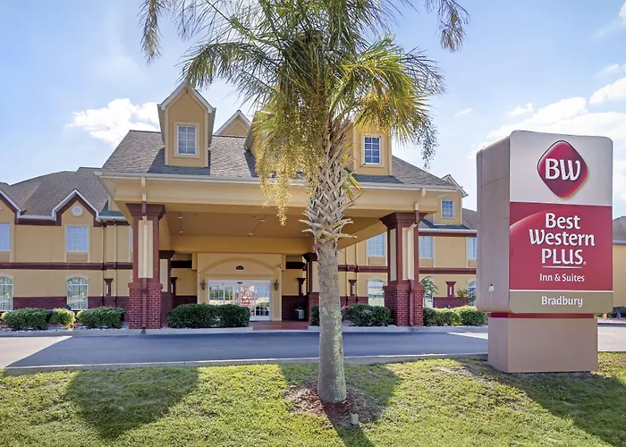 Best Western Plus Bradbury Inn And Suites