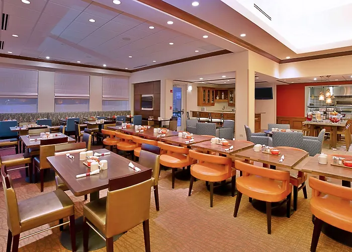 Hilton Garden Inn Chicago/Midway Airport