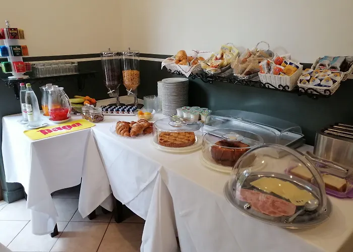 Villa Raffaello Park Hotel