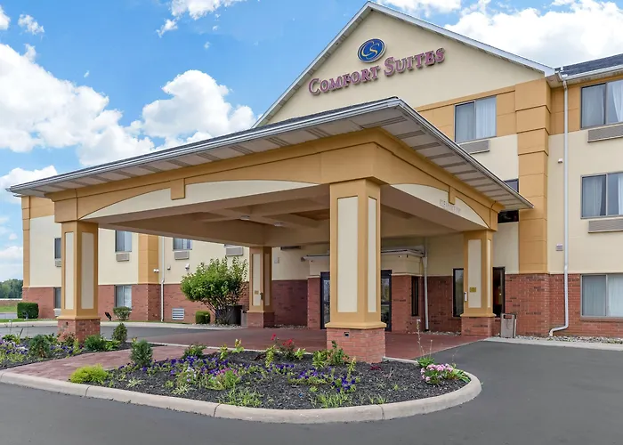 Comfort Suites Findlay I-75 Near Sports Complex