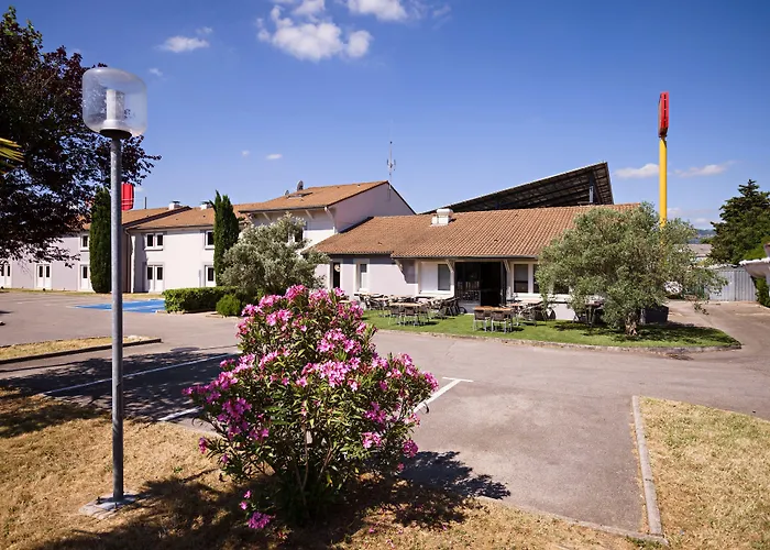 Noemys Valence Nord - Hotel Restaurant