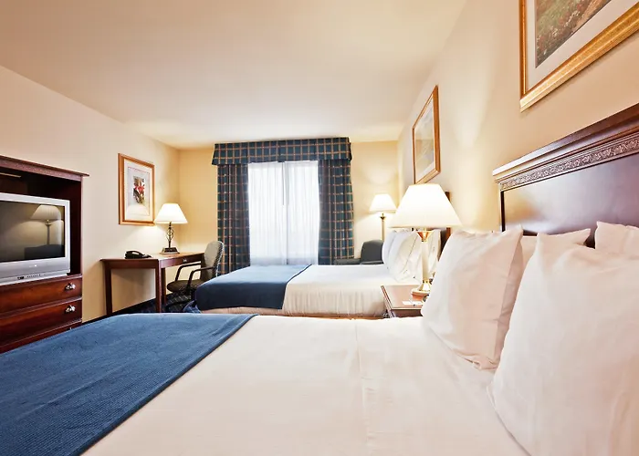 Holiday Inn Express Hotel & Suites Paragould By Ihg