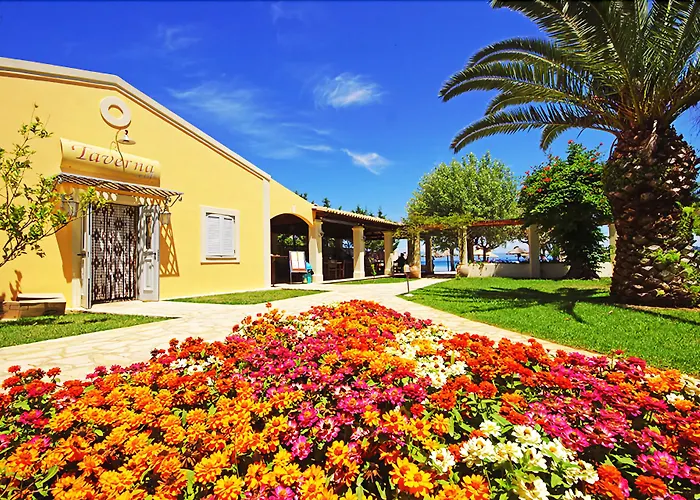 Delfinia Hotel