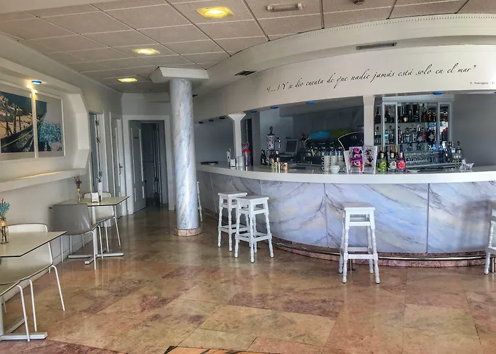 Hotel Faro De San Vicente