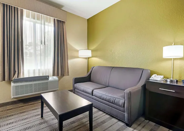 Best Western Edgewater Inn
