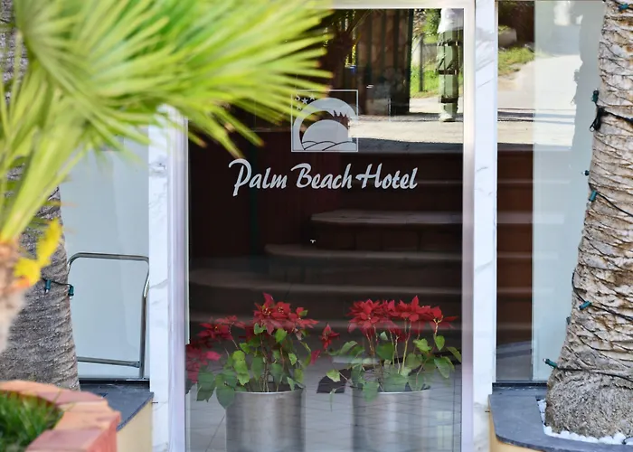 Palm Beach Hotel