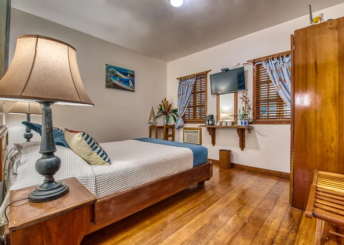 Hotel Bocas Del Toro