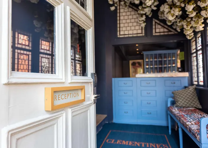 Hotel Clementine