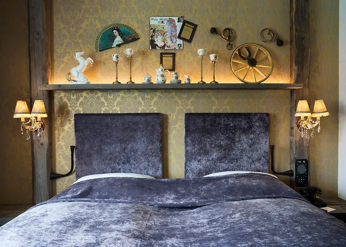 Boutique Hotel Im Auracher Loechl