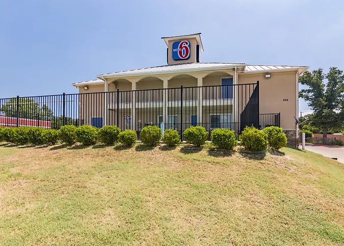 Motel 6-Azle, Tx