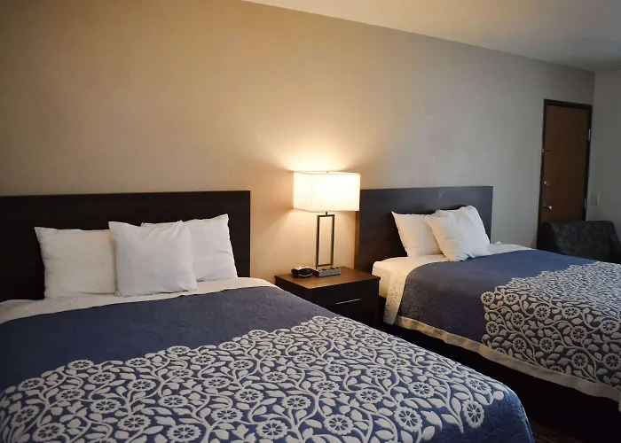 Super 8 By Wyndham Grand Island