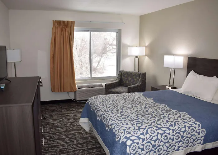 Super 8 By Wyndham Grand Island