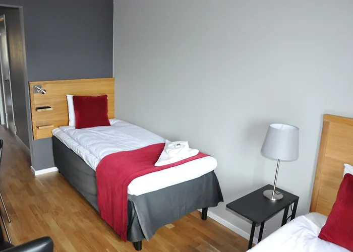City Hotel