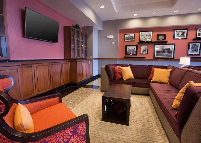 Drury Inn & Suites Cincinnati Sharonville