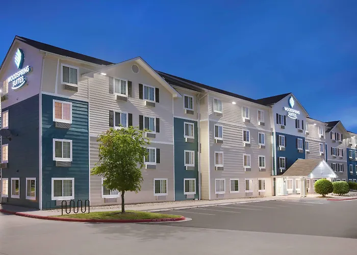 Woodspring Suites Pharr