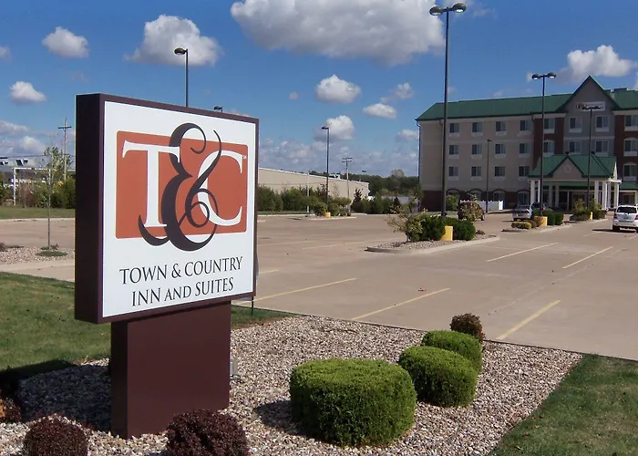 Town & Country Inn And Suites