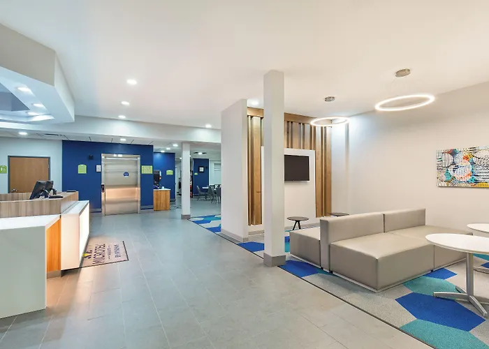 Microtel Inn & Suites Columbus North