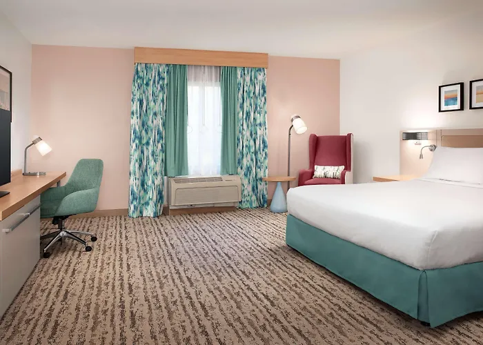 Hilton Garden Inn Solomons