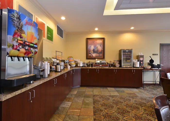 Comfort Inn & Suites Mcminnville Wine Country