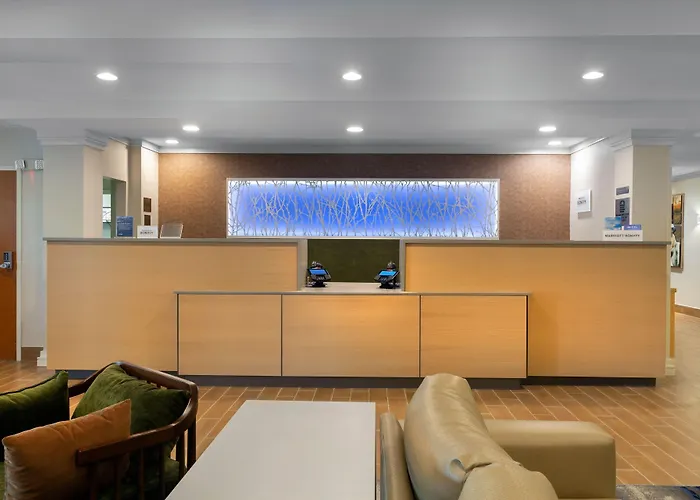 Fairfield Inn & Suites Elizabeth City