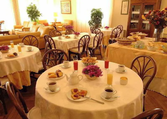 Hotel Eden Riviera