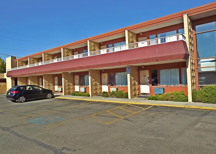 Travelodge By Wyndham Kalispell